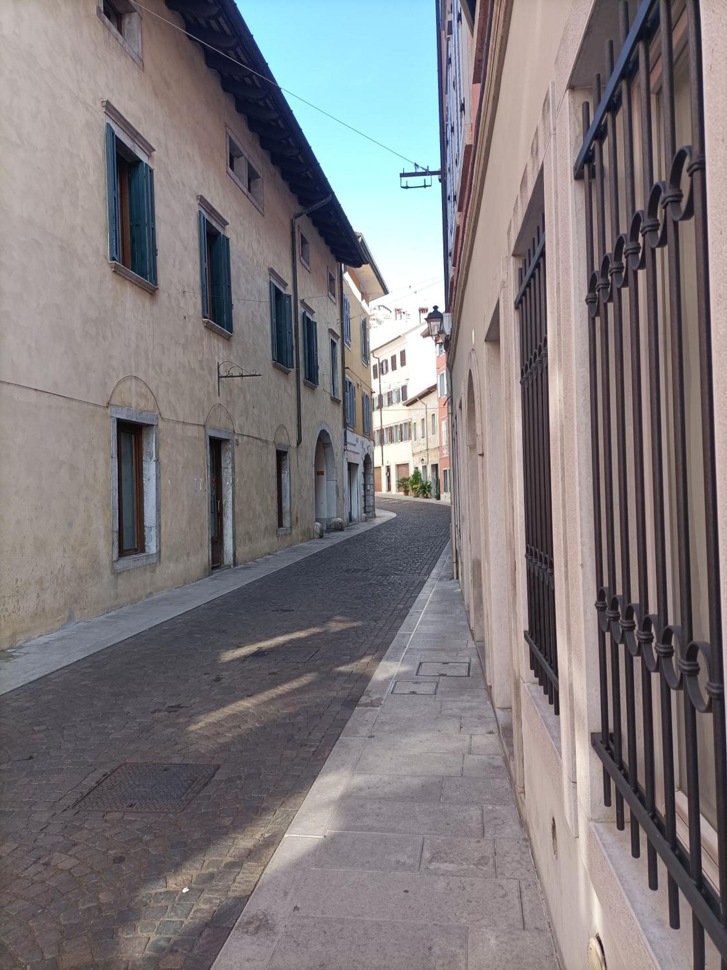 Appartamento Bonbon, Centro Storico Con Parcheggio Gorizia Extérieur photo